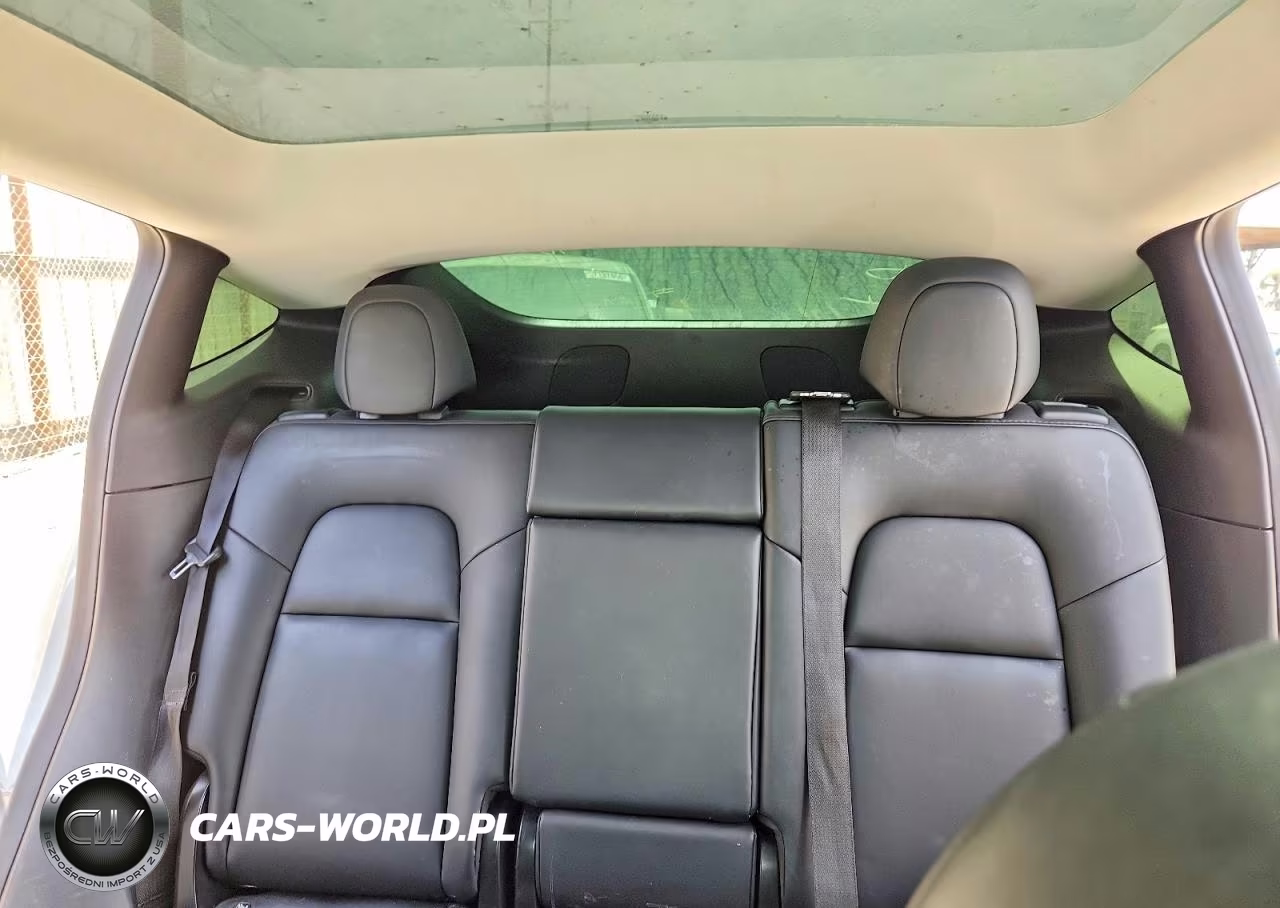 2021 Tesla Model Y VIN:5YJYGDEE4MF086494 - 10