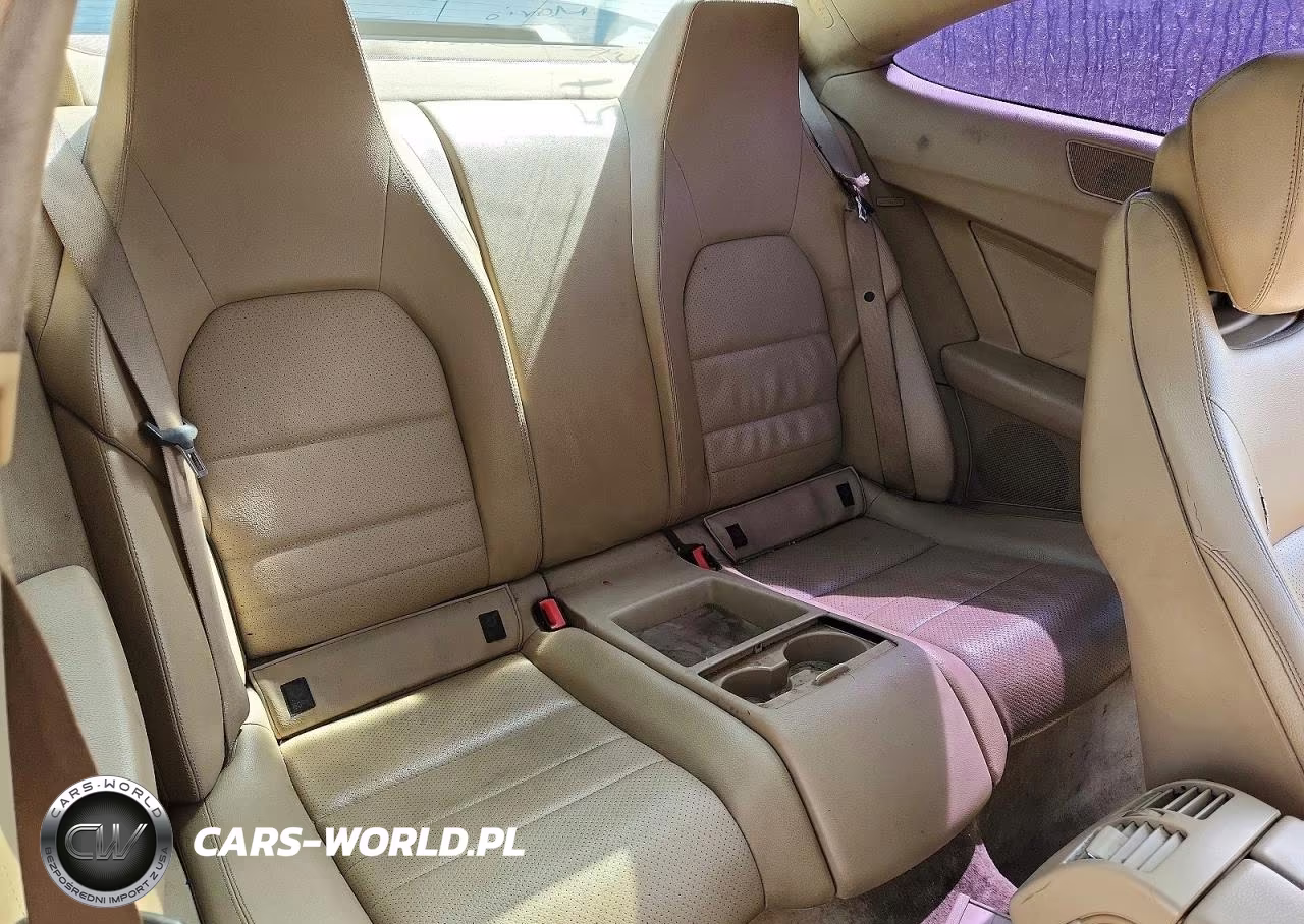 2012 Mercedes-Benz C 350 VIN:WDDGJ5HB5CF936542 - 10