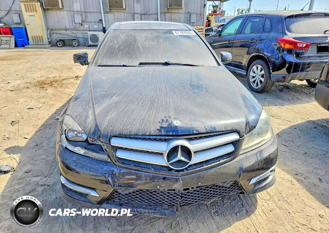 2012 Mercedes-Benz C 350 VIN:WDDGJ5HB5CF936542 - 5