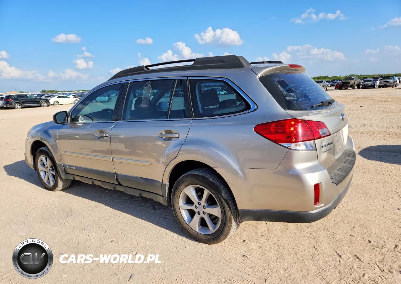 2014 Subaru Outback 2.5I VIN:4S4BRCAC8E3215295 - 2