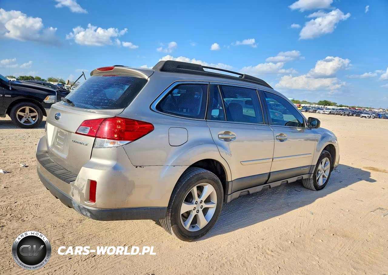 2014 Subaru Outback 2.5I VIN:4S4BRCAC8E3215295 - 3