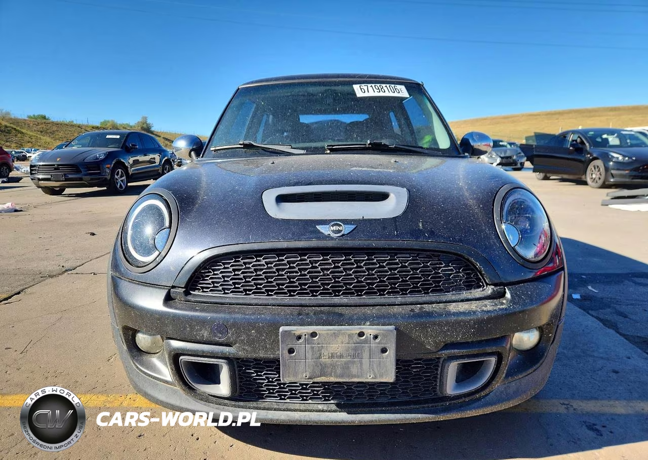 2009 Mini Cooper S VIN:WMWMF73589TT96560 - 5