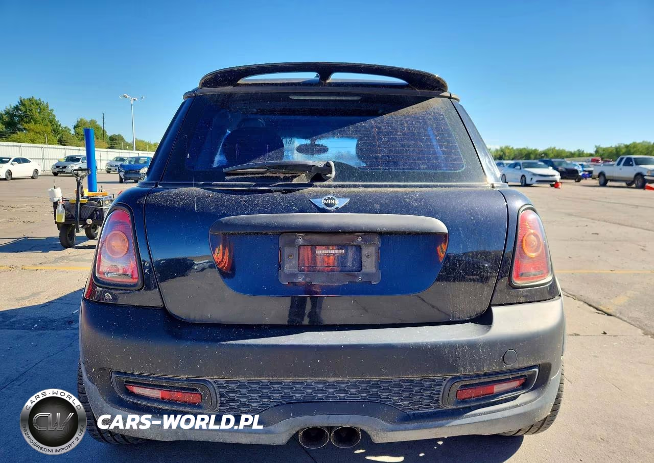 2009 Mini Cooper S VIN:WMWMF73589TT96560 - 6