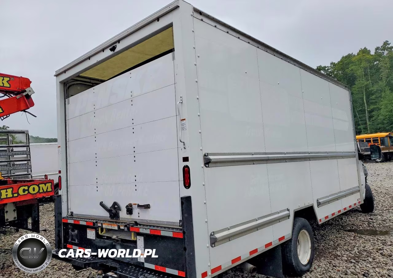 2021 GMC Savana Box Truck VIN:7GZ37TC72MN013525 - 3