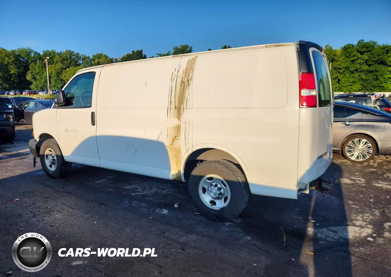 2018 Chevrolet Express G2500 VIN:1GCWGAFP9J1172491 - 2