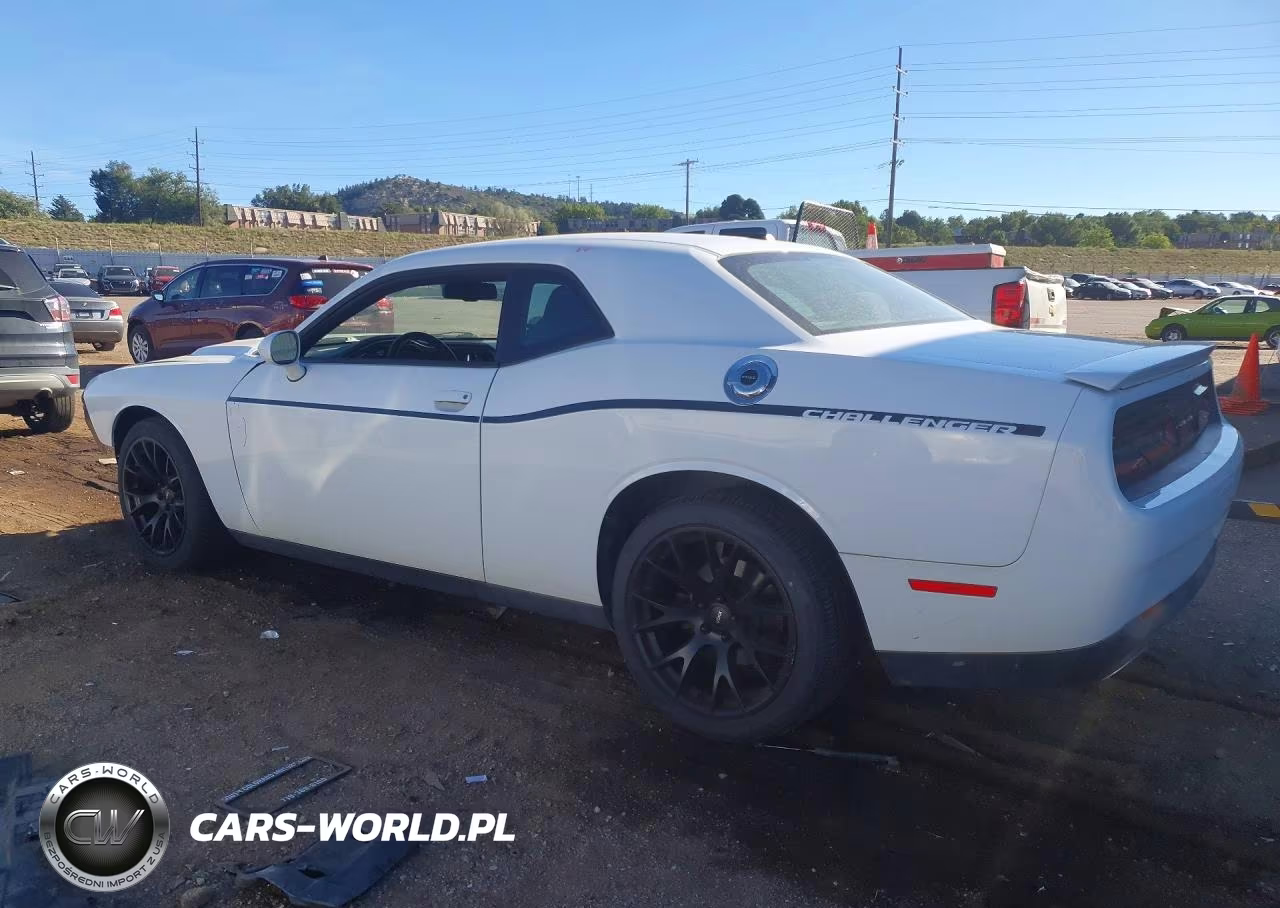 2015 Dodge Challenger Sxt VIN:2C3CDZAG9FH723260 - 2