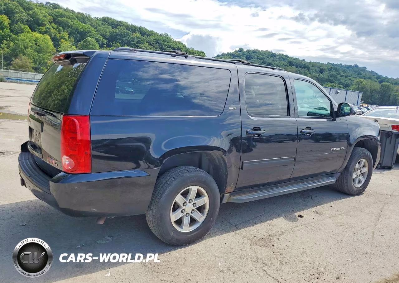 2013 GMC Yukon Xl K1500 Slt VIN:1GKS2KE72DR295807 - 3