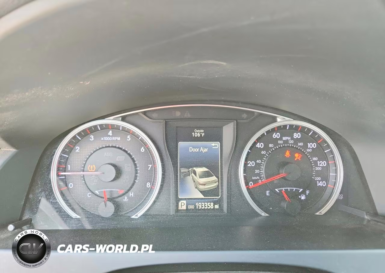 2015 Toyota Camry Se VIN:4T1BF1FK0FU494590 - 9