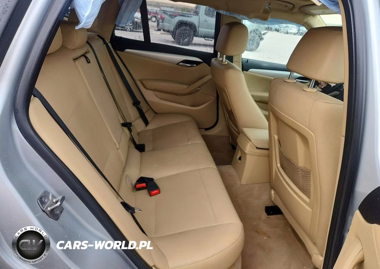 2015 BMW X1 xDrive28I VIN:WBAVL1C56FVY33739 - 10