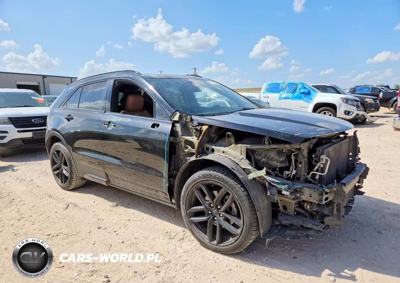 2019 Cadillac Xt4 Sport VIN:1GYFZFR48KF112418 - 4