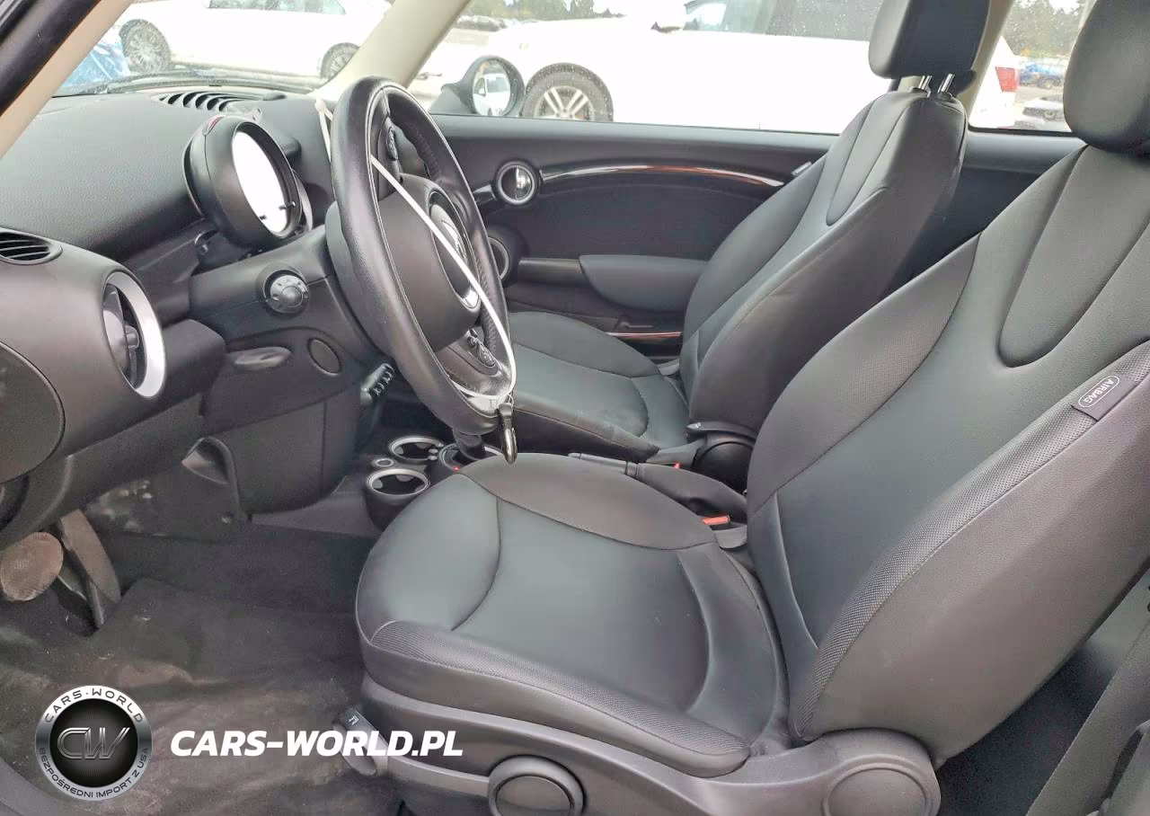 2013 Mini Cooper VIN:WMWSU3C58DT682486 - 7