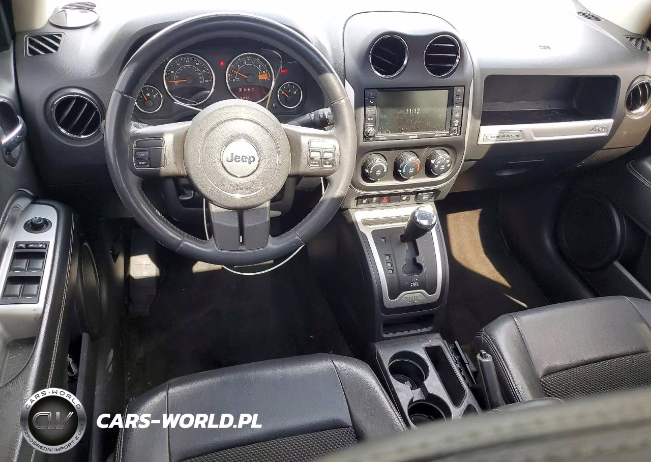 2014 Jeep Compass Latitude VIN:1C4NJDEBXED734889 - 8