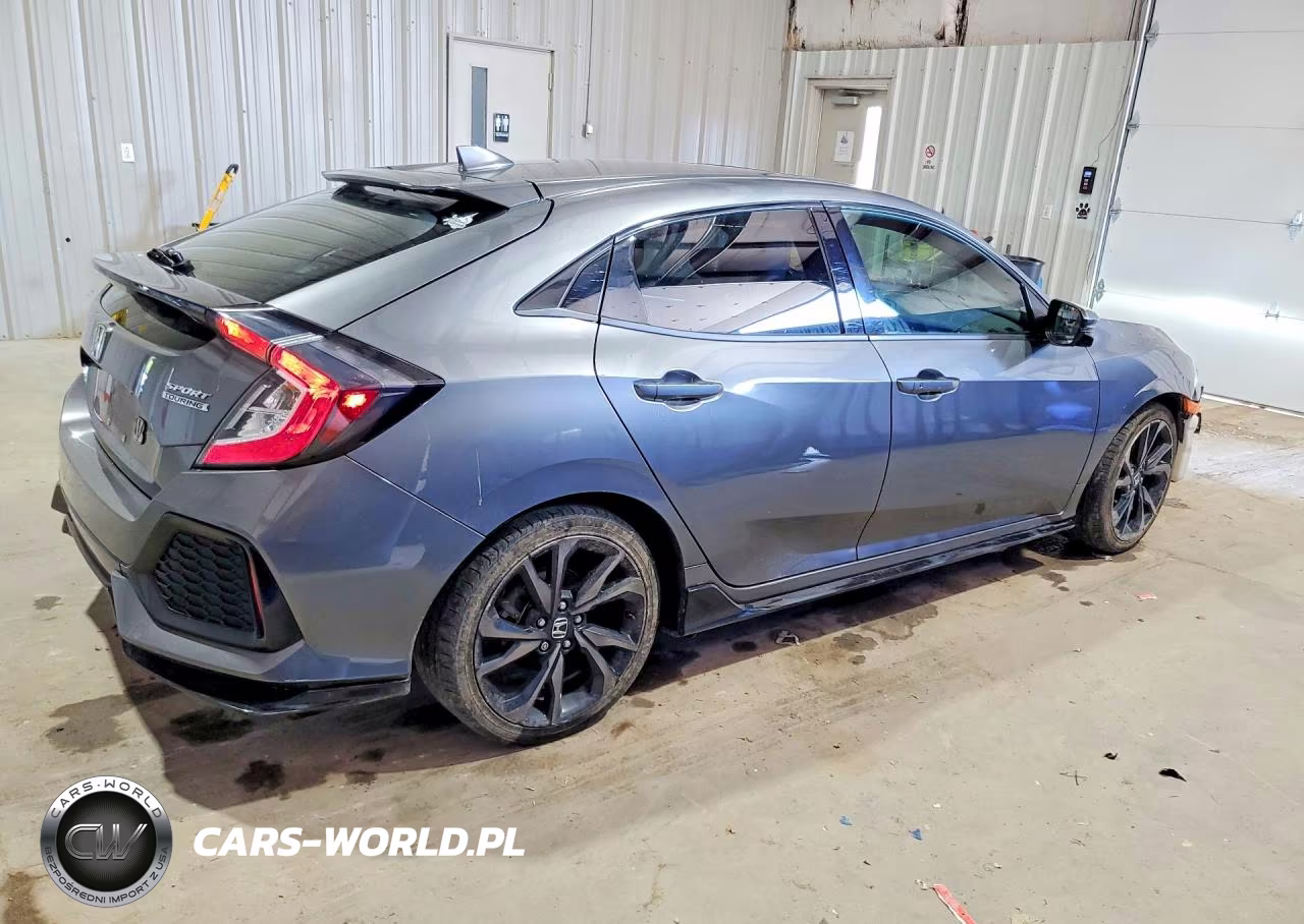 2018 Honda Civic Sport Touring VIN:SHHFK7H90JU214519 - 3