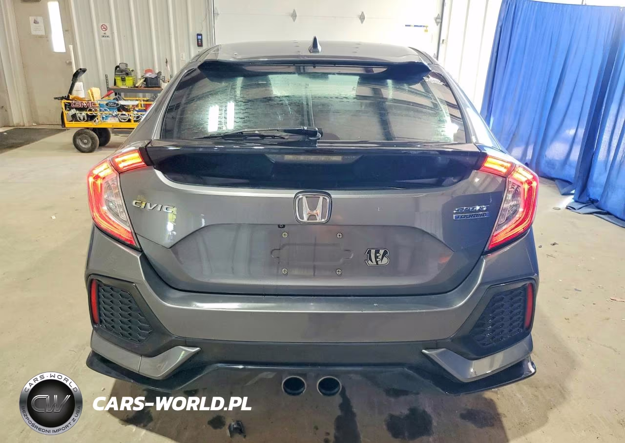 2018 Honda Civic Sport Touring VIN:SHHFK7H90JU214519 - 6