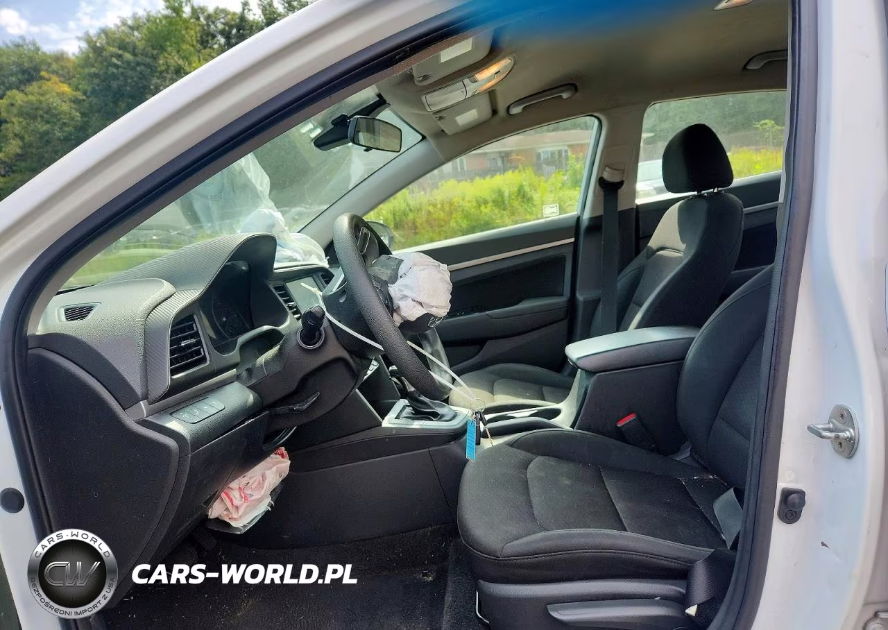 2020 Hyundai Elantra Sel VIN:5NPD84LF1LH523746 - 7