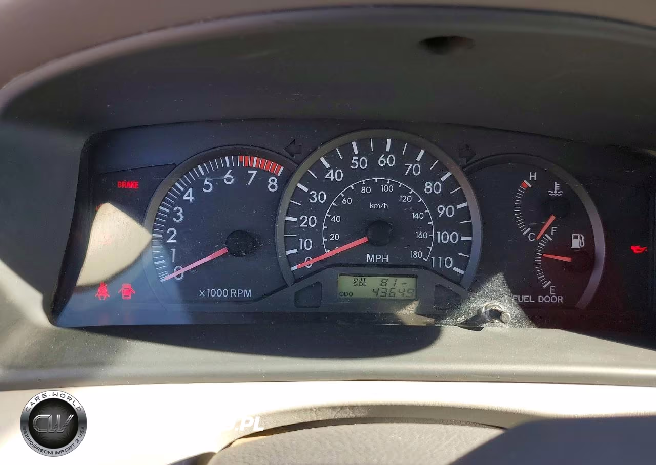 2004 Toyota Corolla Ce VIN:JTDBR32EX42032523 - 9