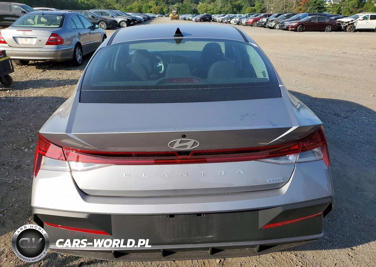 2026 Hyundai Elantra Hybrid Blue VIN:KMHLM4DJXTU186960 - 6