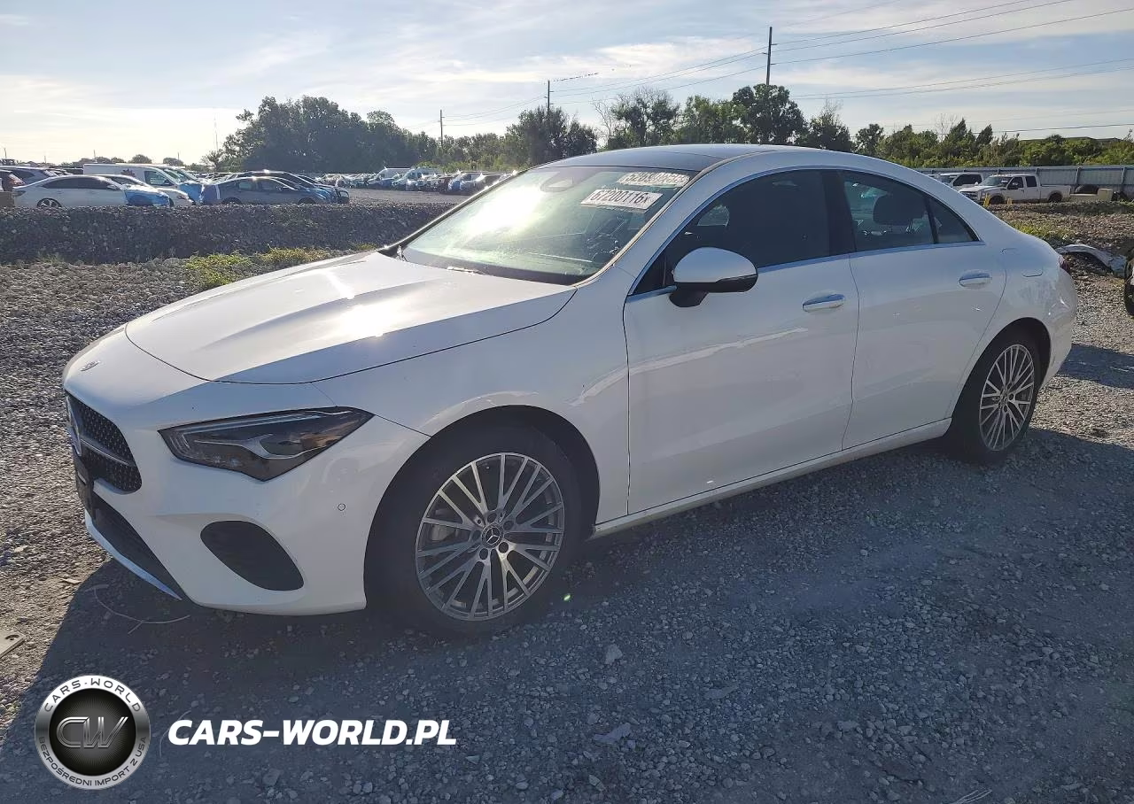 2025 Mercedes-Benz Cla 250 Coupe – zdjęcie 1 z 12