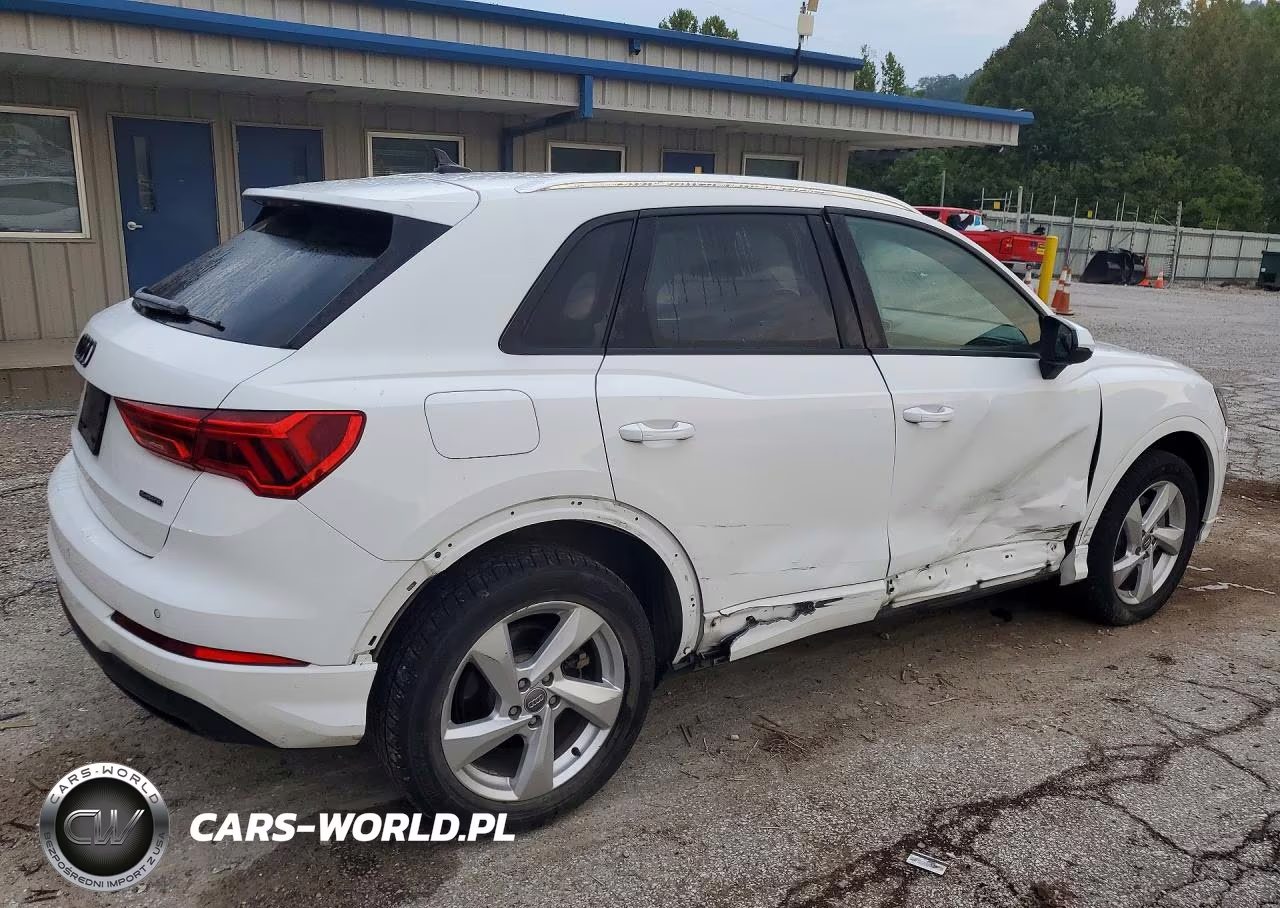 2020 Audi Q3 Premium VIN:WA1AECF31L1082452 - 3