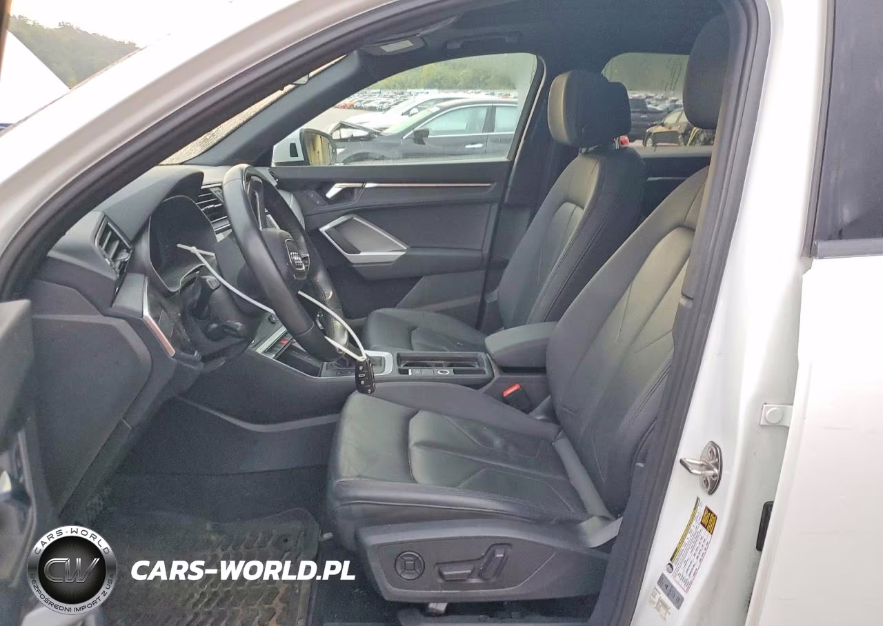 2020 Audi Q3 Premium VIN:WA1AECF31L1082452 - 7