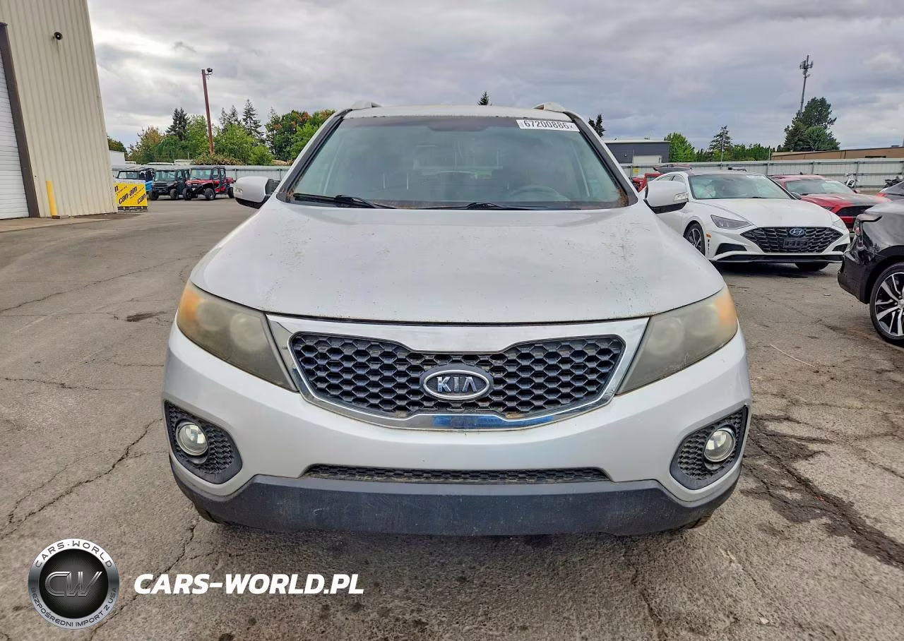 2011 Kia Sorento Lx VIN:5XYKT4A26BG151123 - 5