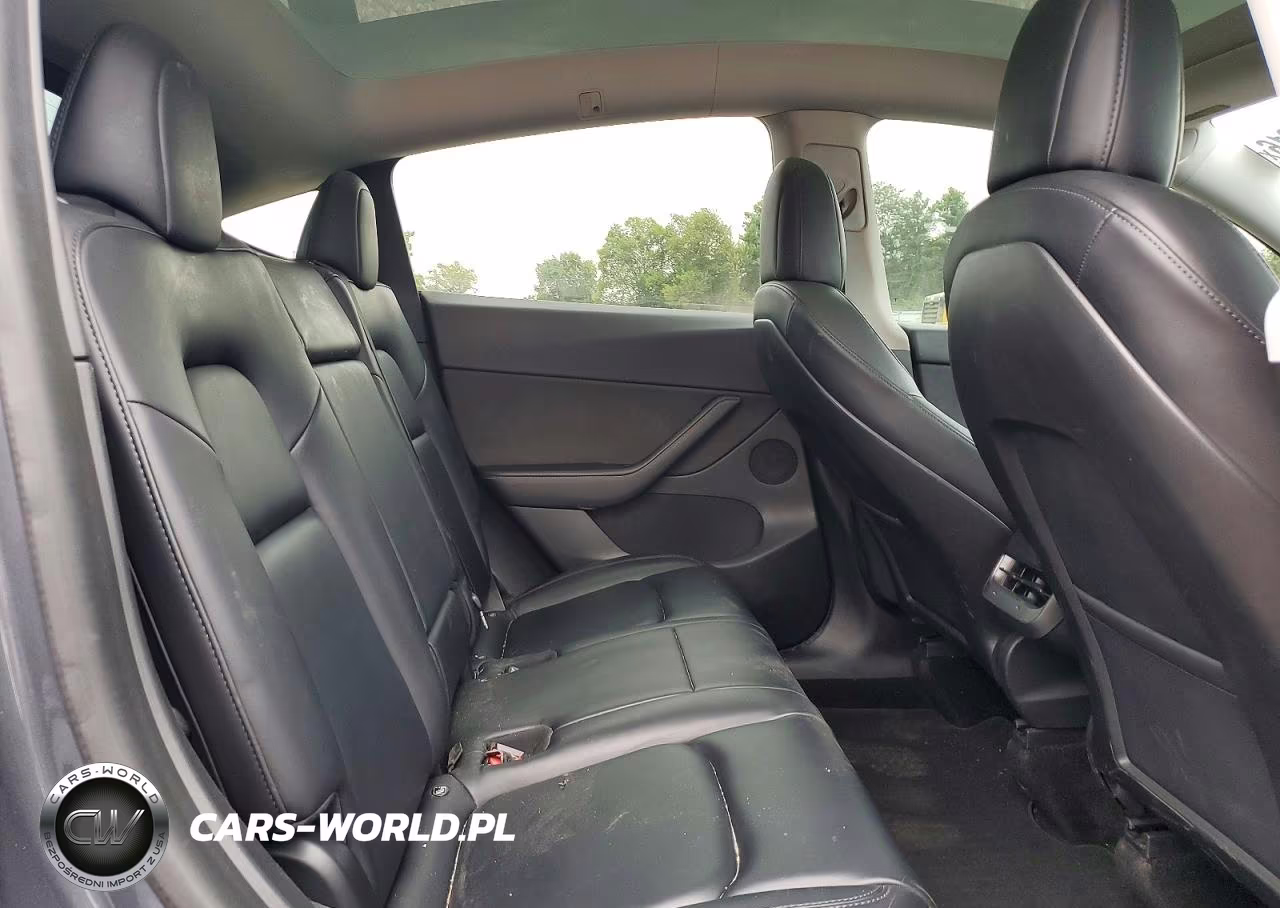 2021 Tesla Model Y VIN:5YJYGDEE2MF173813 - 10