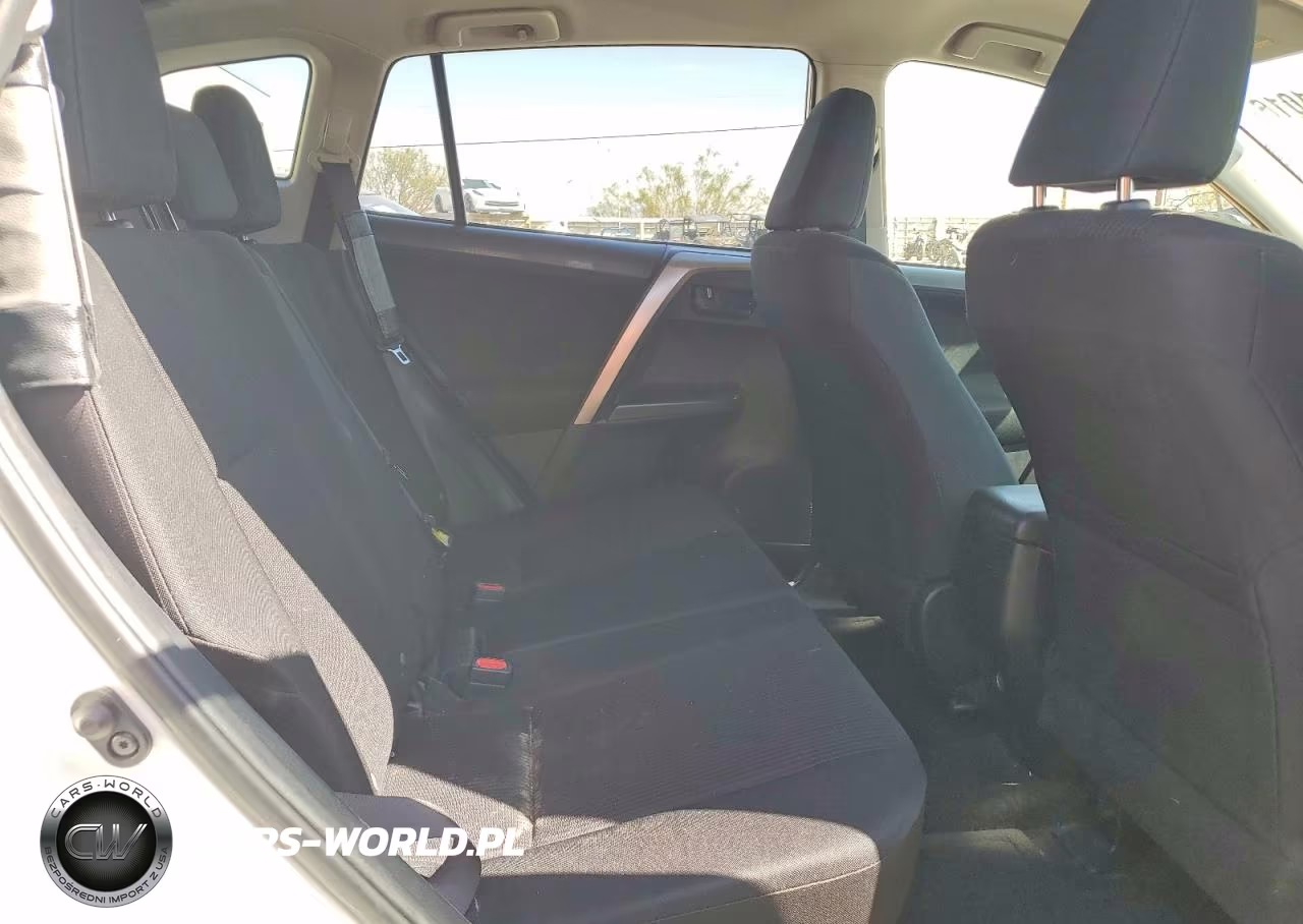2018 Toyota Rav4 Le VIN:JTMZFREV8JJ183125 - 11