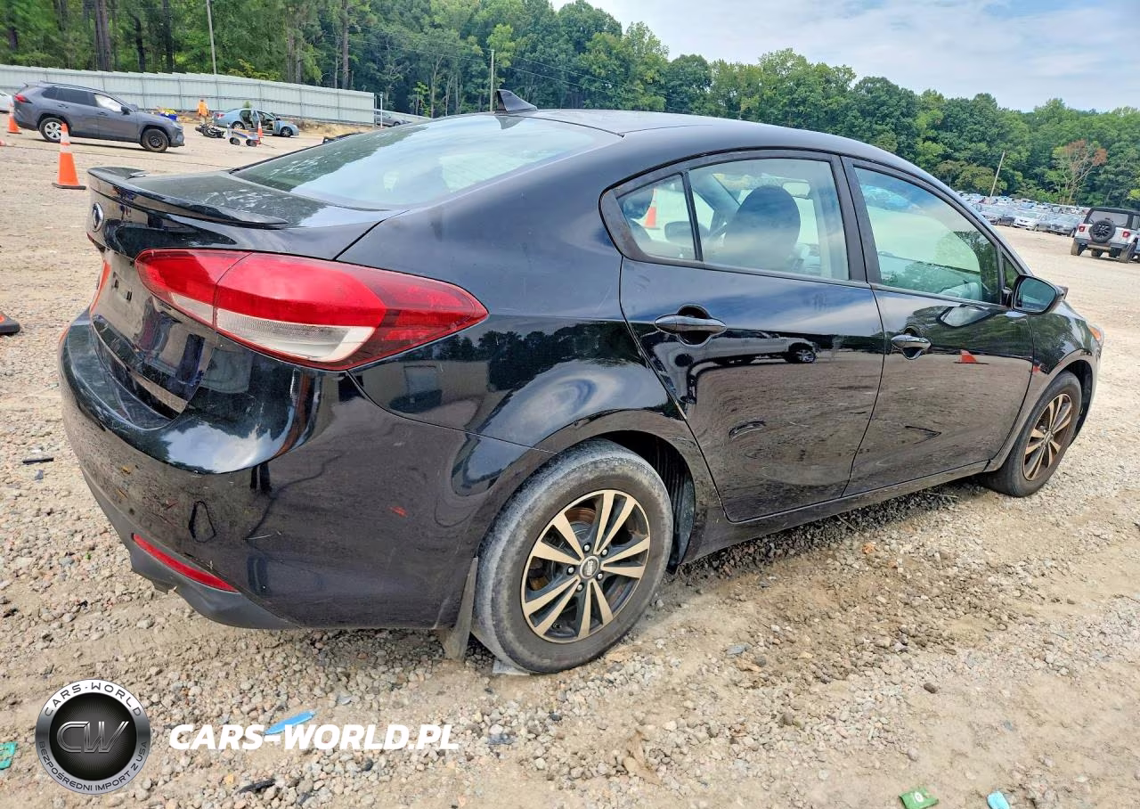 2017 Kia Forte Lx VIN:3KPFK4A78HE016652 - 3