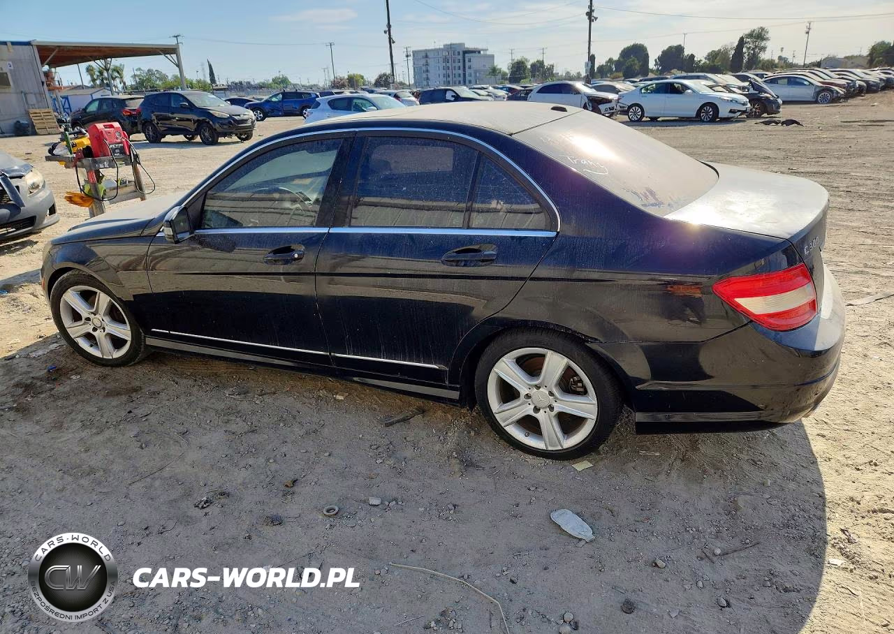 2010 Mercedes-Benz C 300 VIN:WDDGF5EB6AR120134 - 2