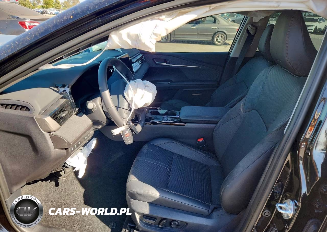 2025 Toyota Camry Xle VIN:4T1DAACK0SU178354 - 7