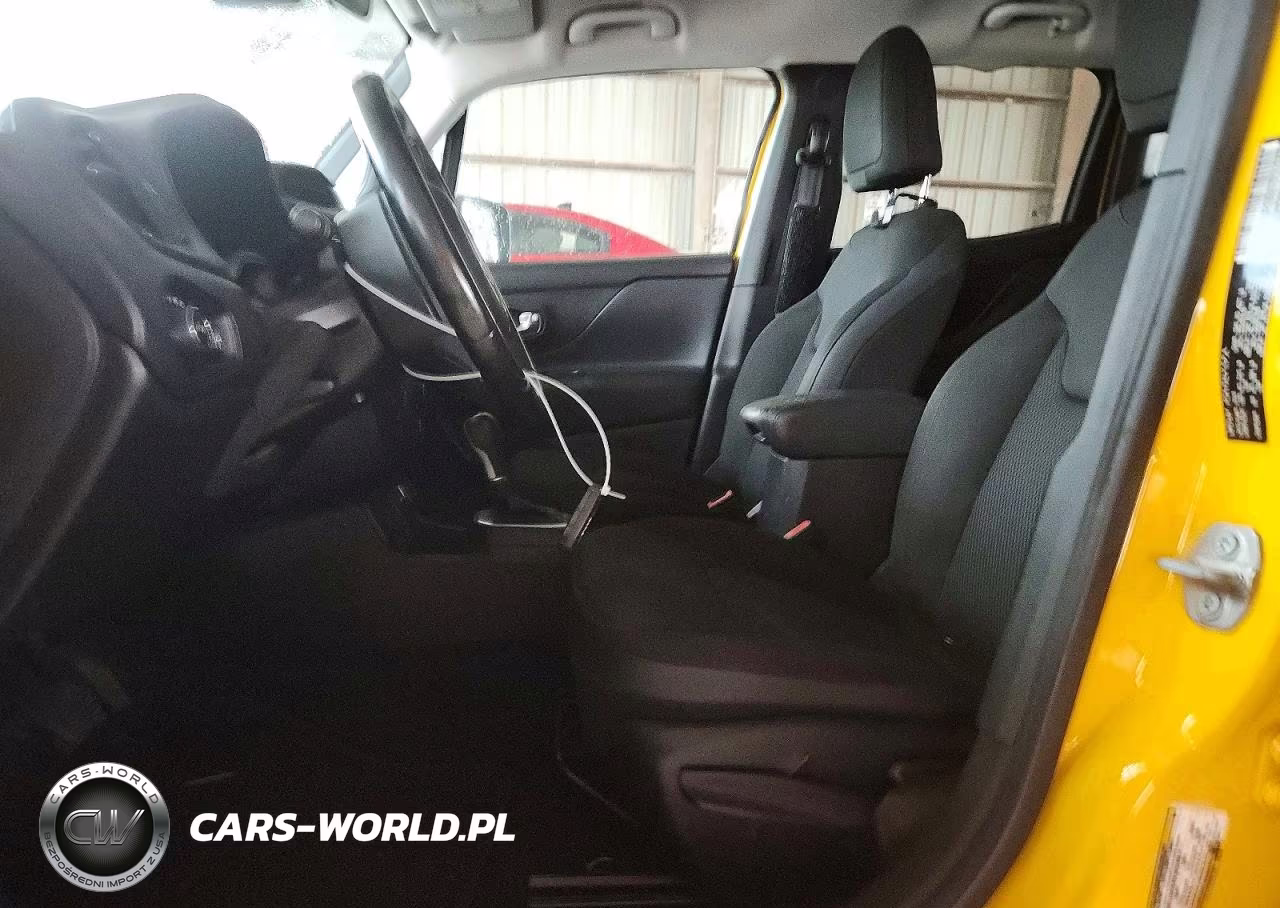 2018 Jeep Renegade Latitude VIN:ZACCJABB8JPG81695 - 7