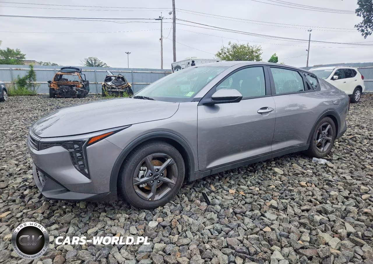 2026 Kia K4 Lxs VIN:3KPFT4DE0TE293313 - 1