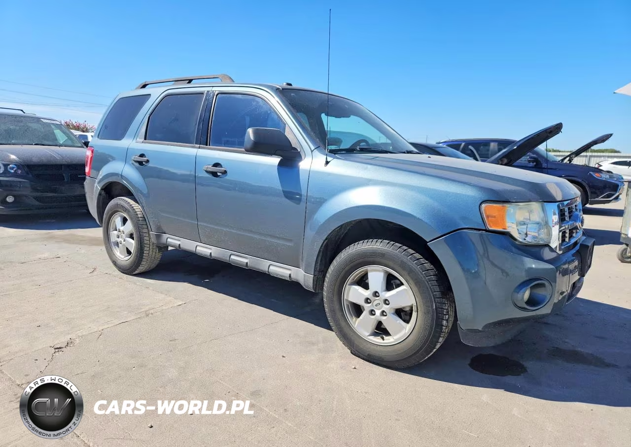 2012 Ford Escape Xlt VIN:1FMCU0D73CKC65489 - 4