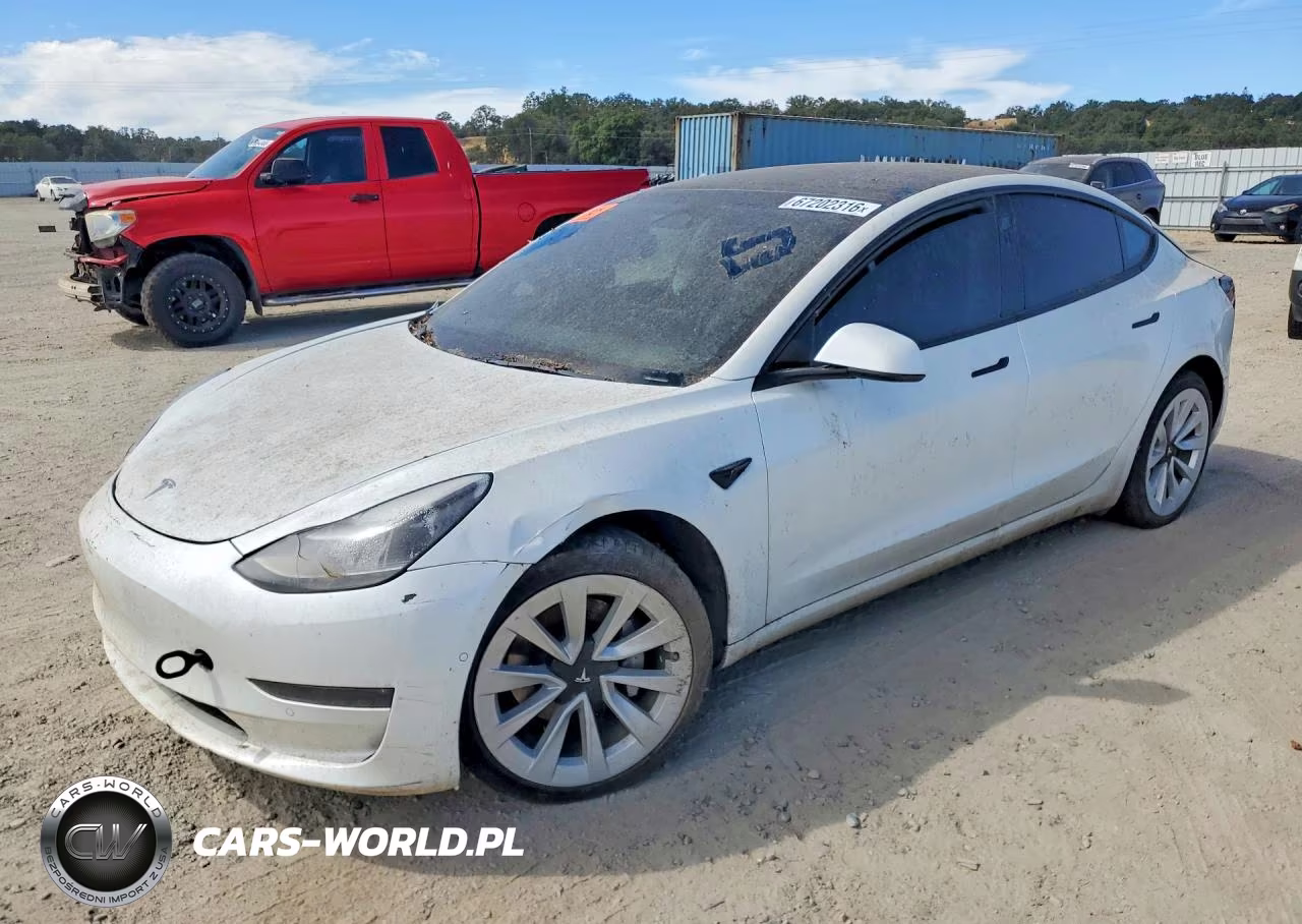 2022 Tesla Model 3 – zdjęcie 1 z 12