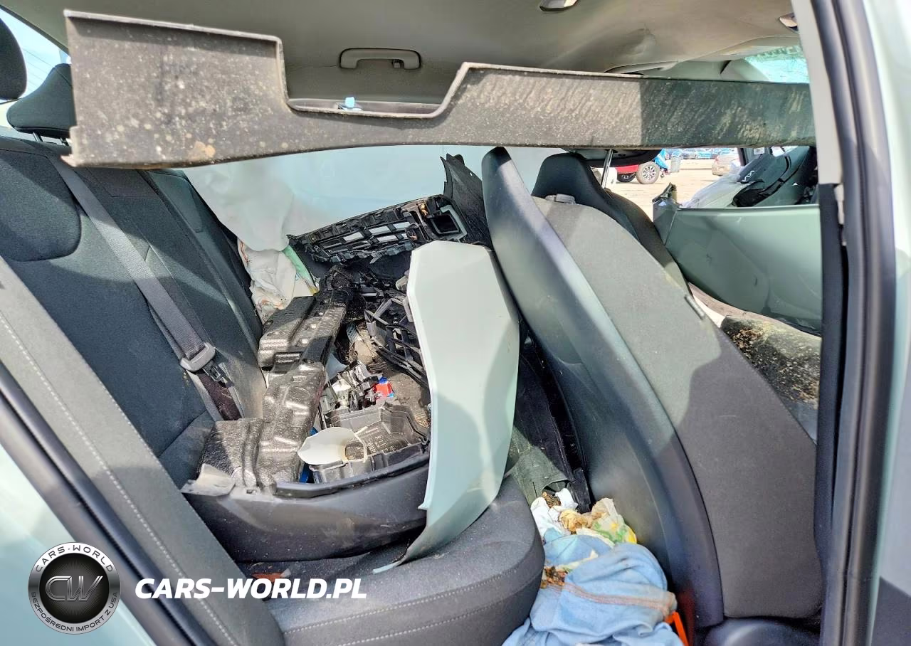 2025 Kia K4 Lxs VIN:3KPFT4DE0SE205343 - 10