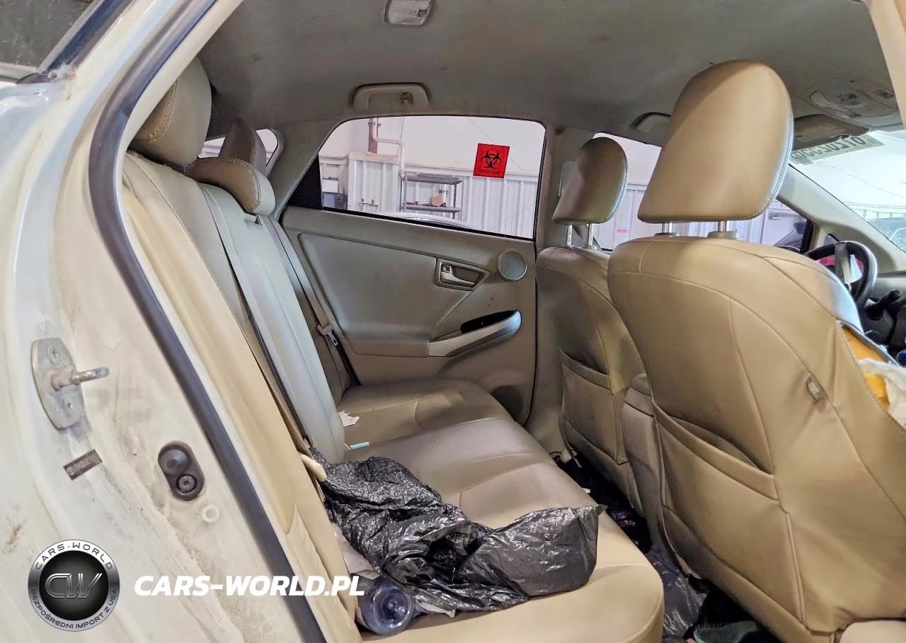2012 Toyota Prius Four VIN:JTDKN3DU3C1500502 - 10