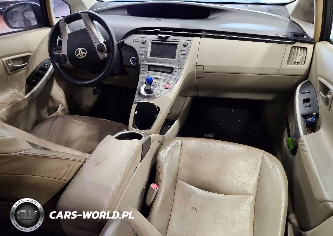 2012 Toyota Prius Four VIN:JTDKN3DU3C1500502 - 8
