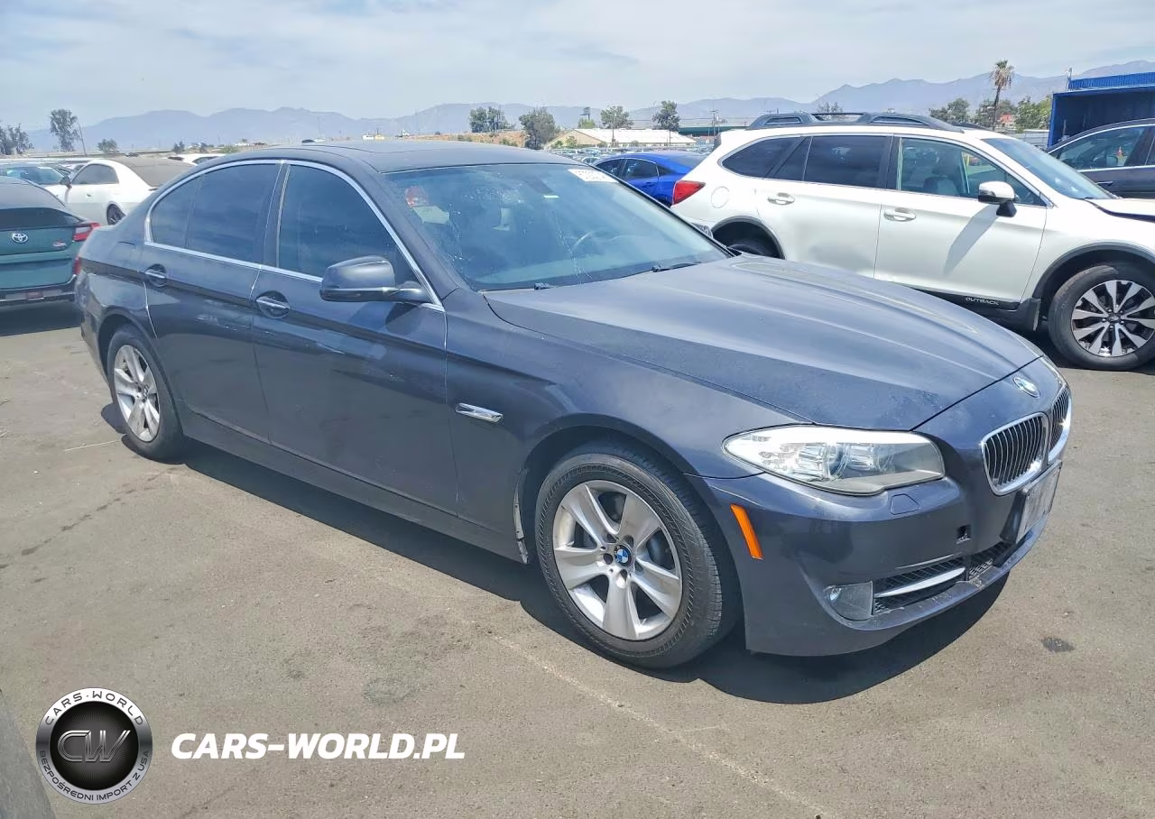 2013 BMW 528 I VIN:WBAXG5C51DD228664 - 4