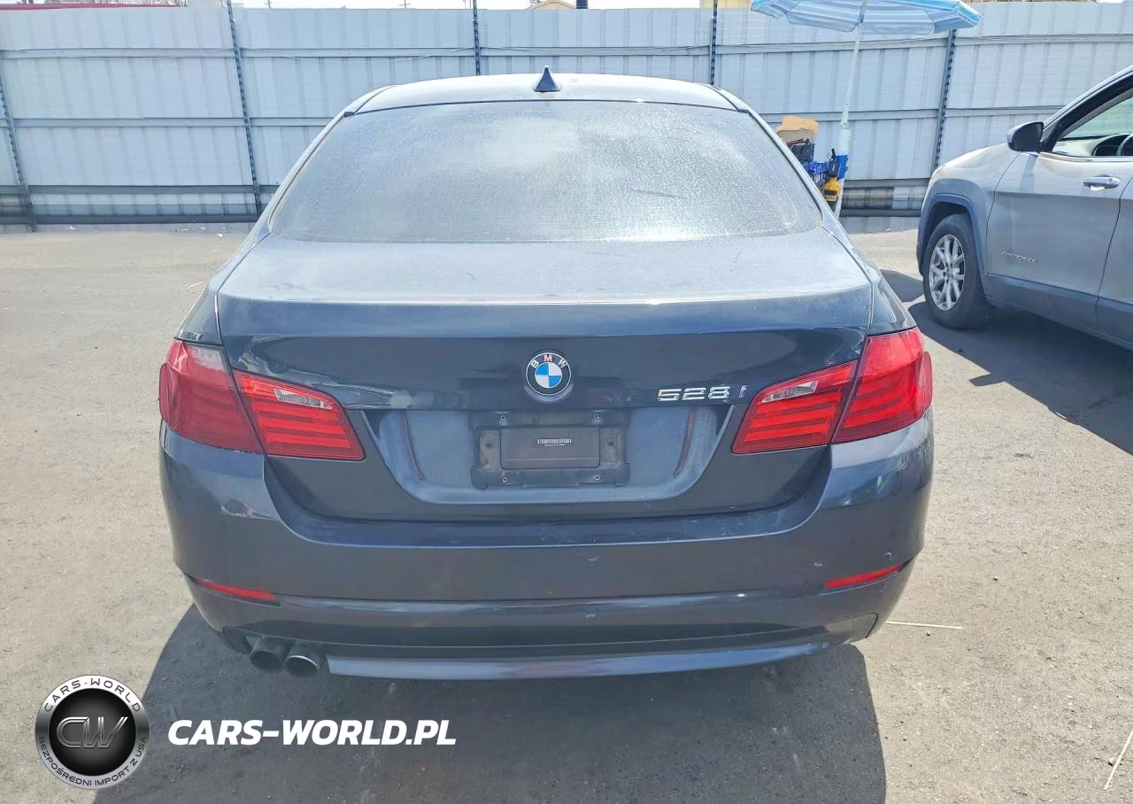 2013 BMW 528 I VIN:WBAXG5C51DD228664 - 6