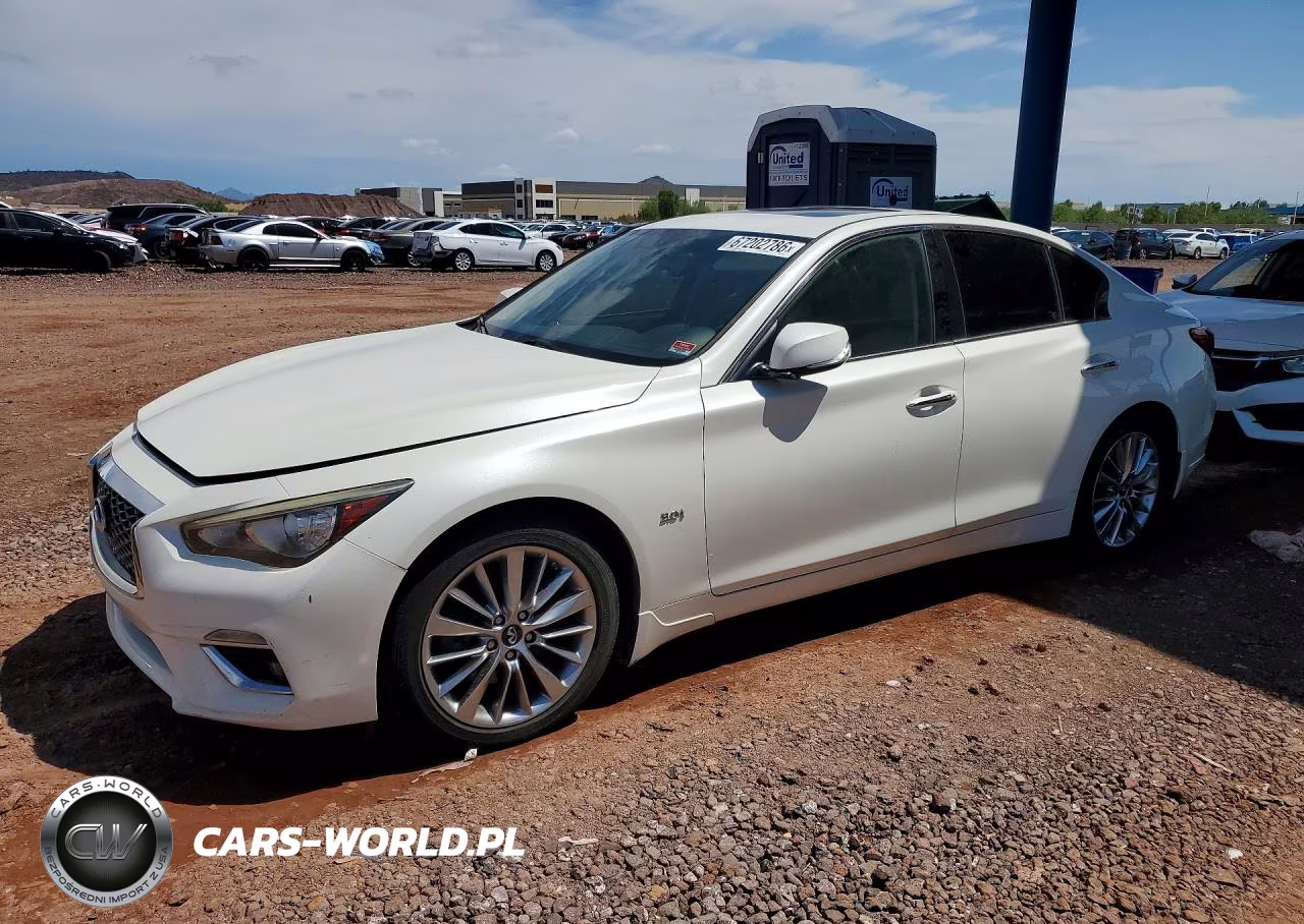 2018 Infiniti Q50 3.0T Luxe
