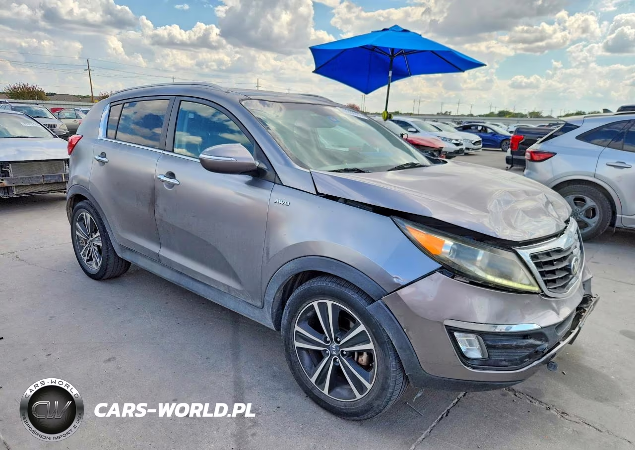 2015 Kia Sportage Ex VIN:KNDPCCA61F7793478 - 4