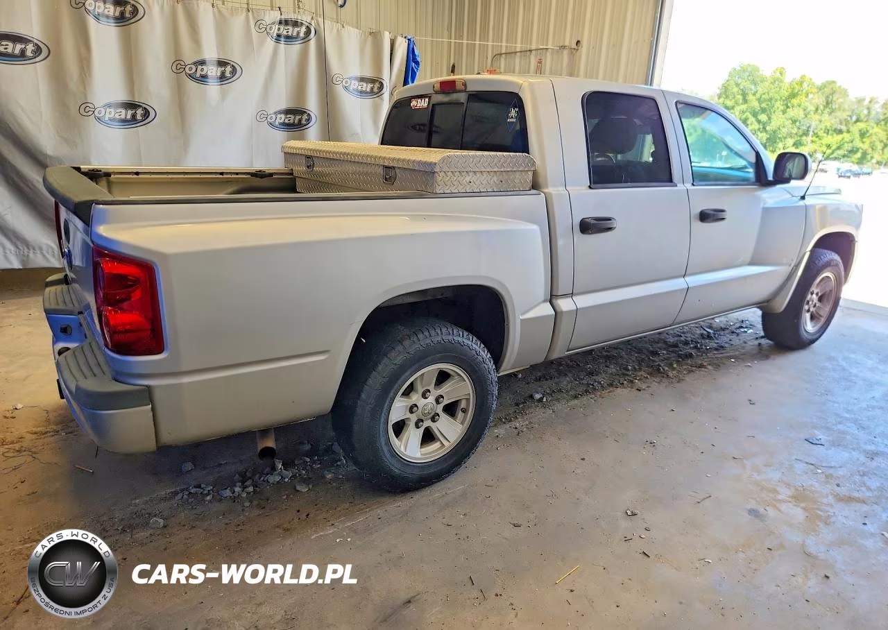 2008 Dodge Dakota Quad Slt VIN:1D7HE48K58S500582 - 3