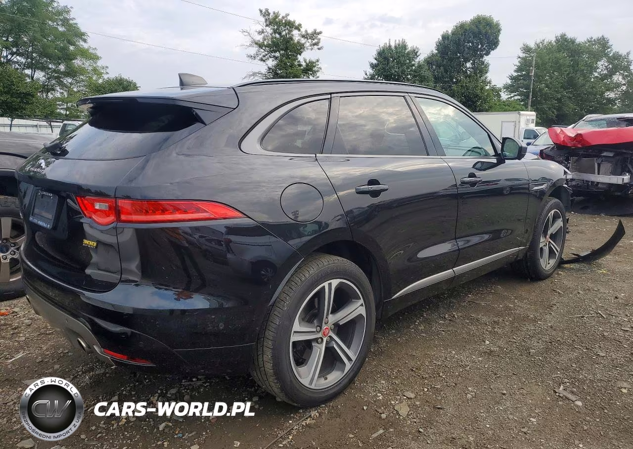 2020 Jaguar F-Pace 300 Sport VIN:SADCX2GX3LA620819 - 3