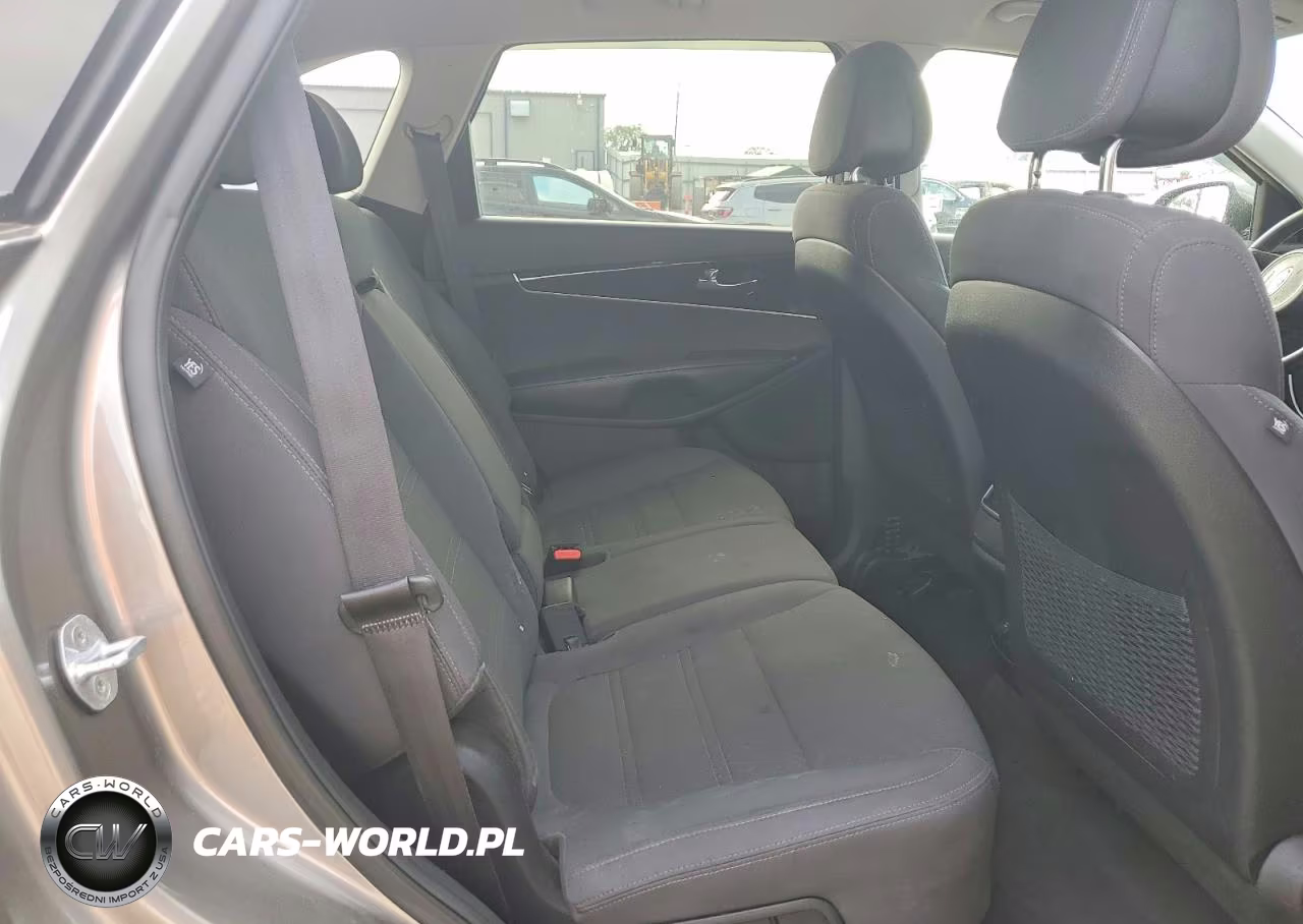 2016 Kia Sorento Lx VIN:5XYPGDA35GG015687 - 11