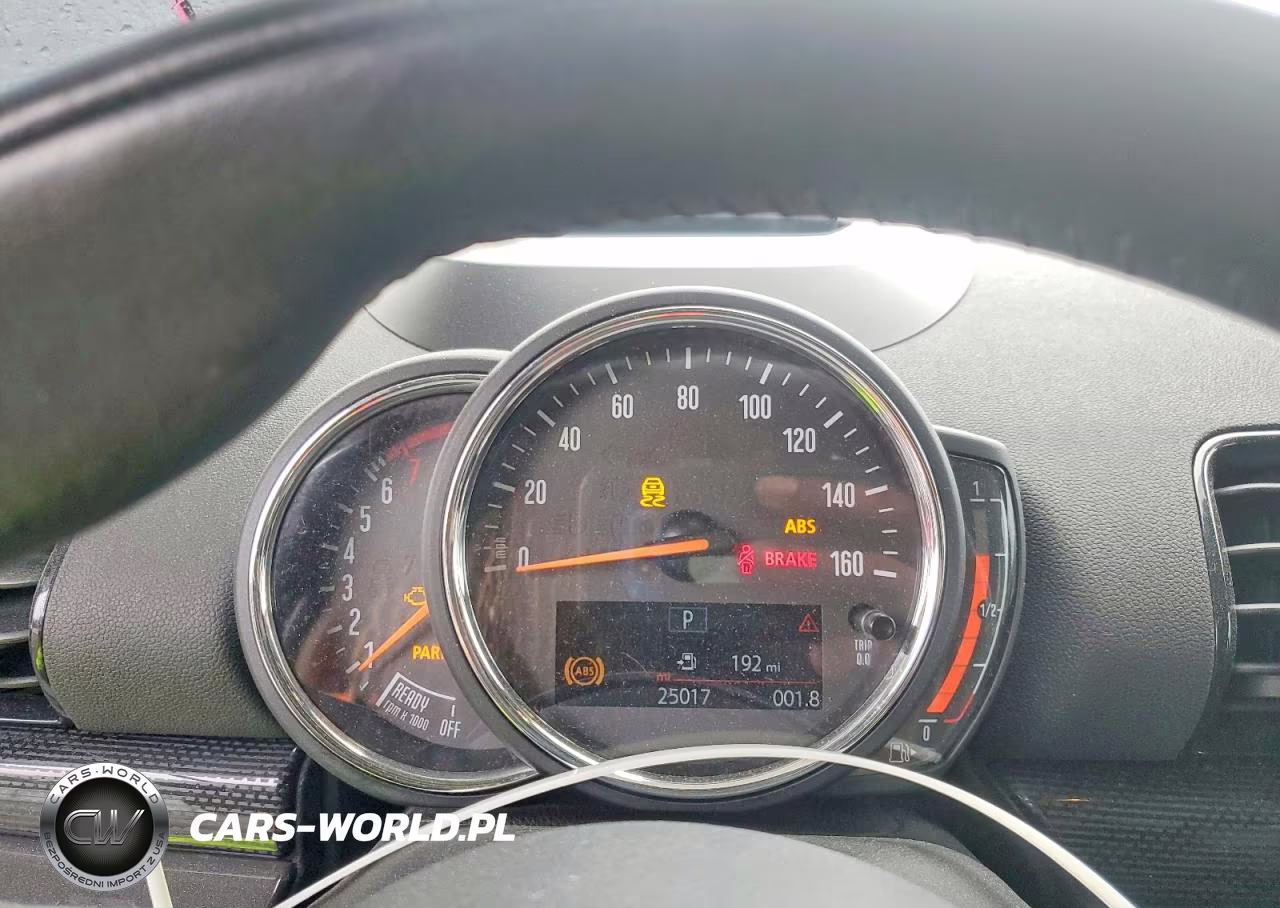 2018 Mini Cooper S Clubman All4 VIN:WMWLU5C56J2G02395 - 9