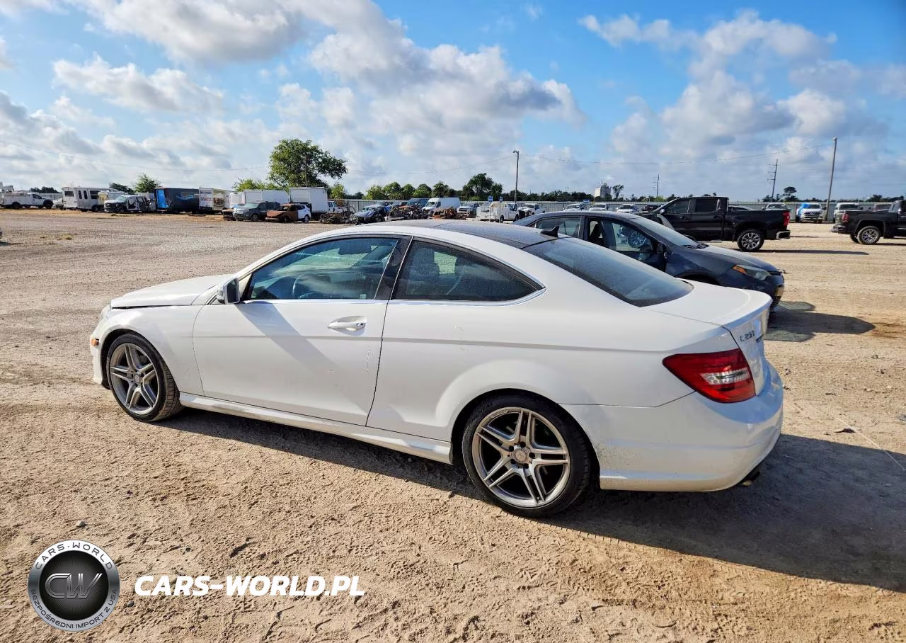 2015 Mercedes-Benz C 250 VIN:WDDGJ4HB0FG371724 - 2