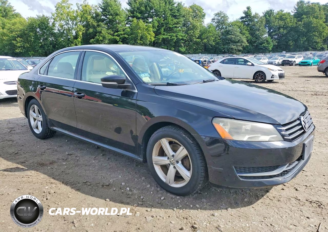 2013 Volkswagen Passat Se VIN:1VWBP7A34DC125221 - 4
