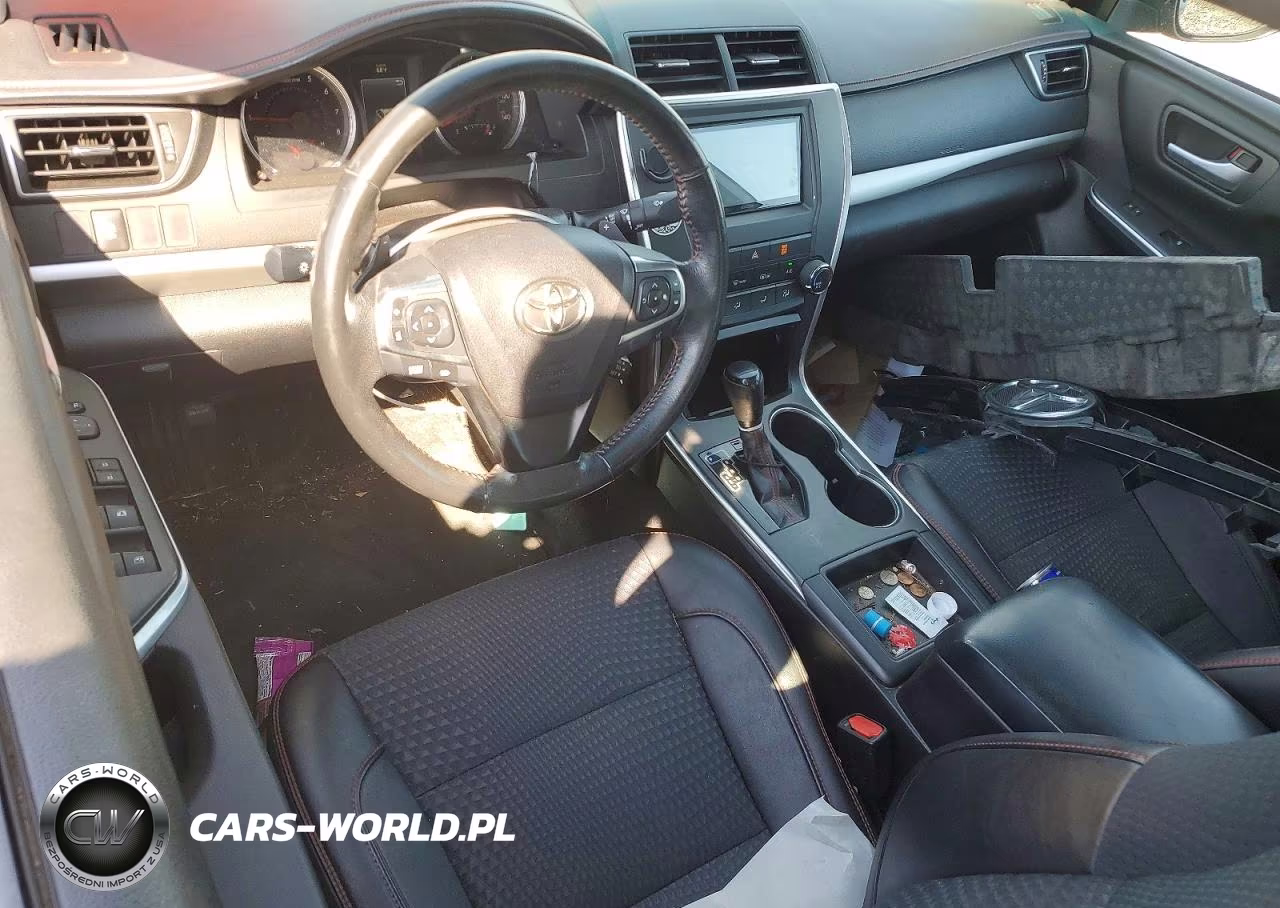 2015 Toyota Camry Se VIN:4T1BF1FK3FU943129 - 8