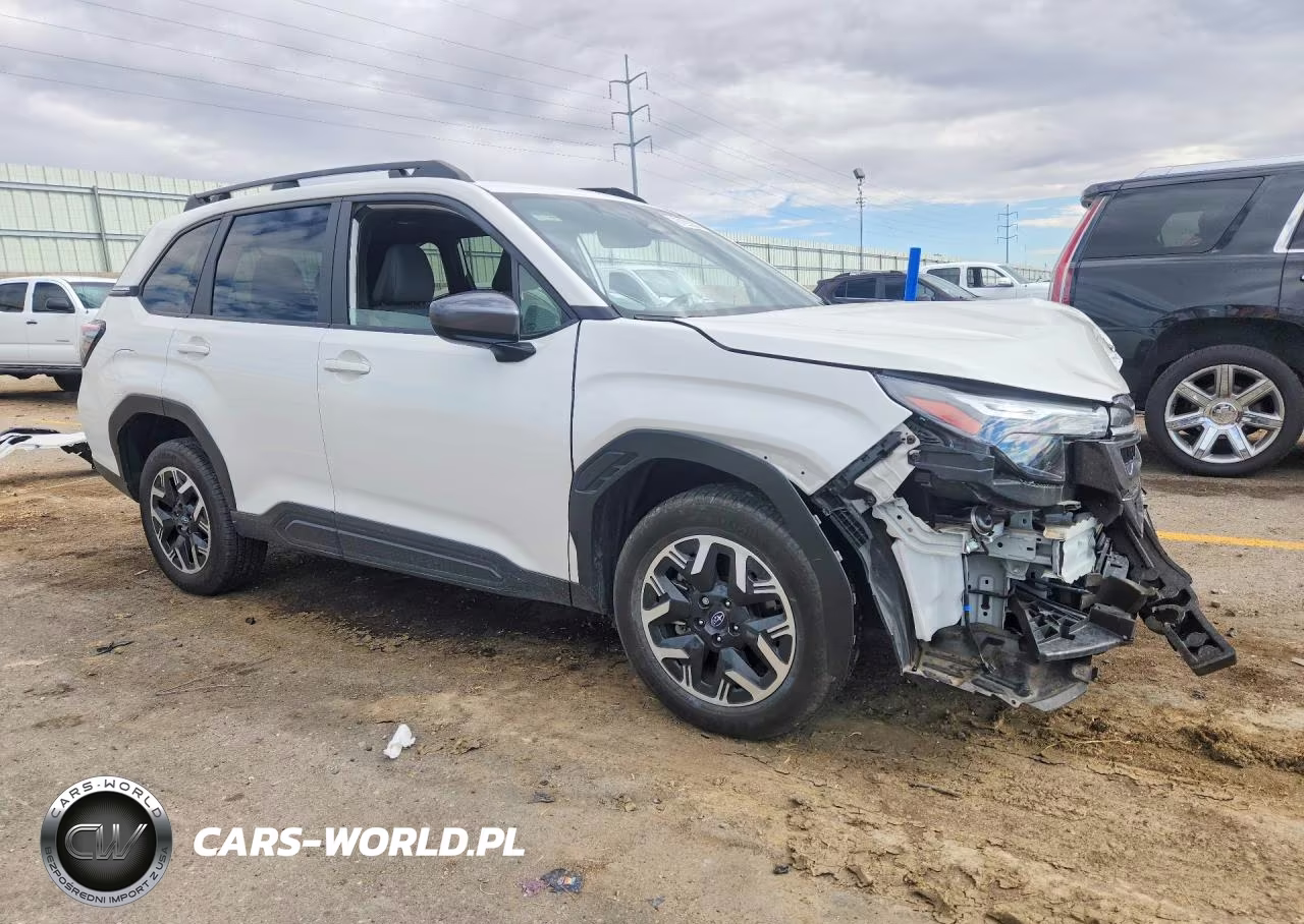 2025 Subaru Forester Premium VIN:JF2SLDBC8SH495262 - 4