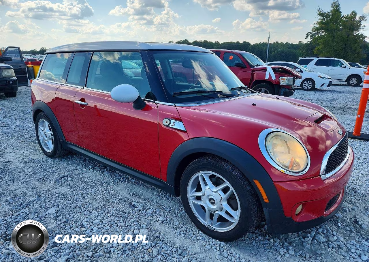 2009 Mini Cooper S Clubman VIN:WMWMM33589TP90204 - 4